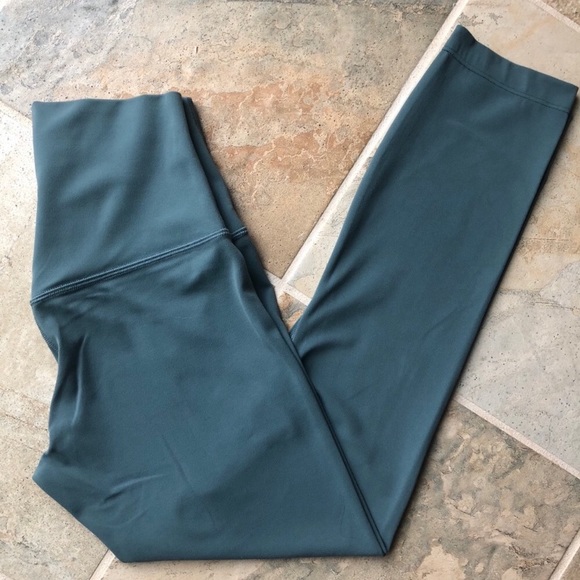 lululemon athletica Pants - Lululemon Align 7/8 length sz 4